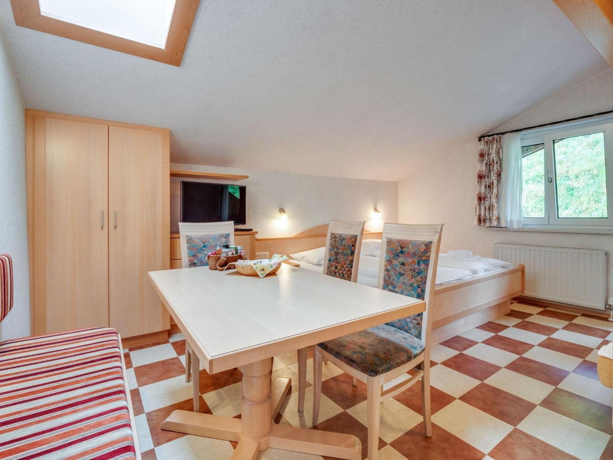 Beautiful Apartment In Zell Am See Near Ski Area Екстер'єр фото