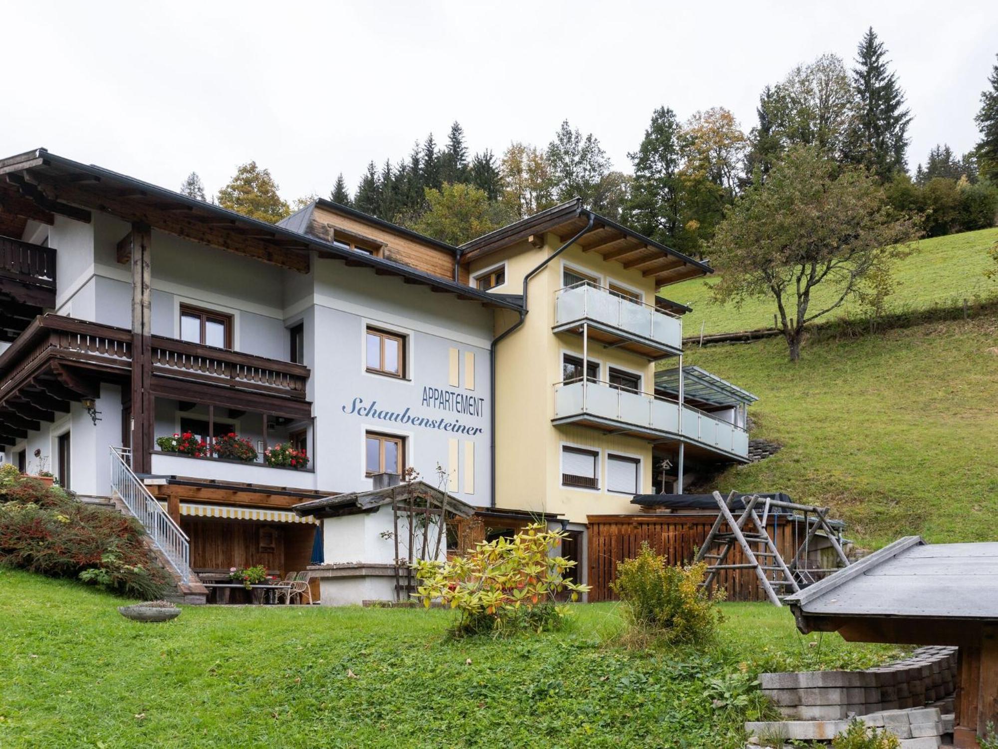 Beautiful Apartment In Zell Am See Near Ski Area Екстер'єр фото