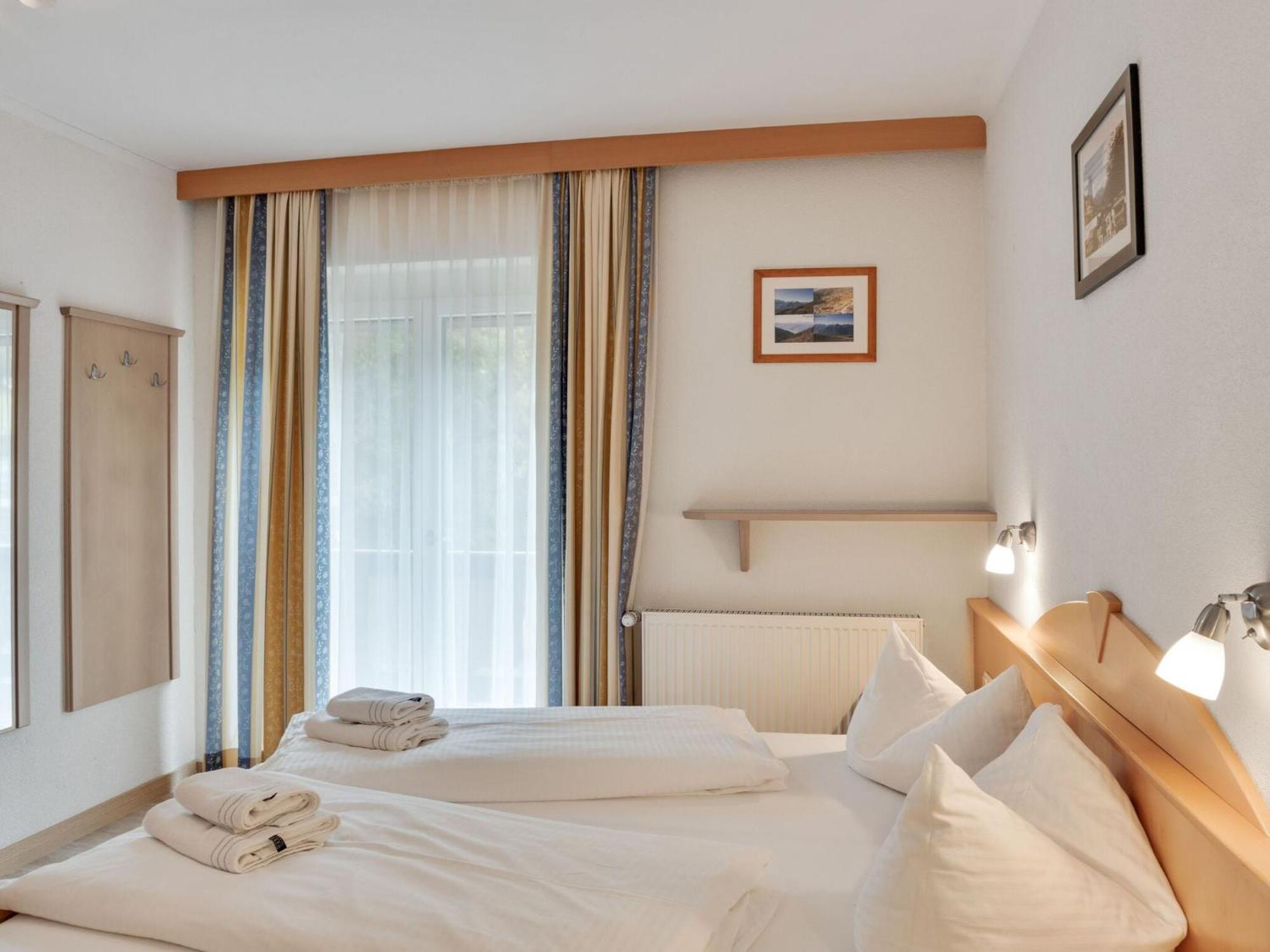 Beautiful Apartment In Zell Am See Near Ski Area Екстер'єр фото