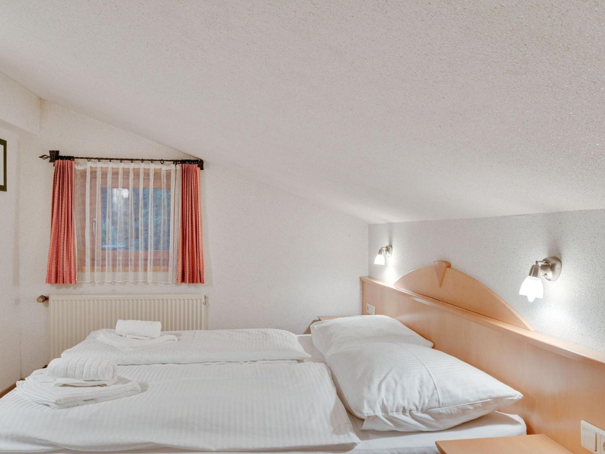 Beautiful Apartment In Zell Am See Near Ski Area Екстер'єр фото